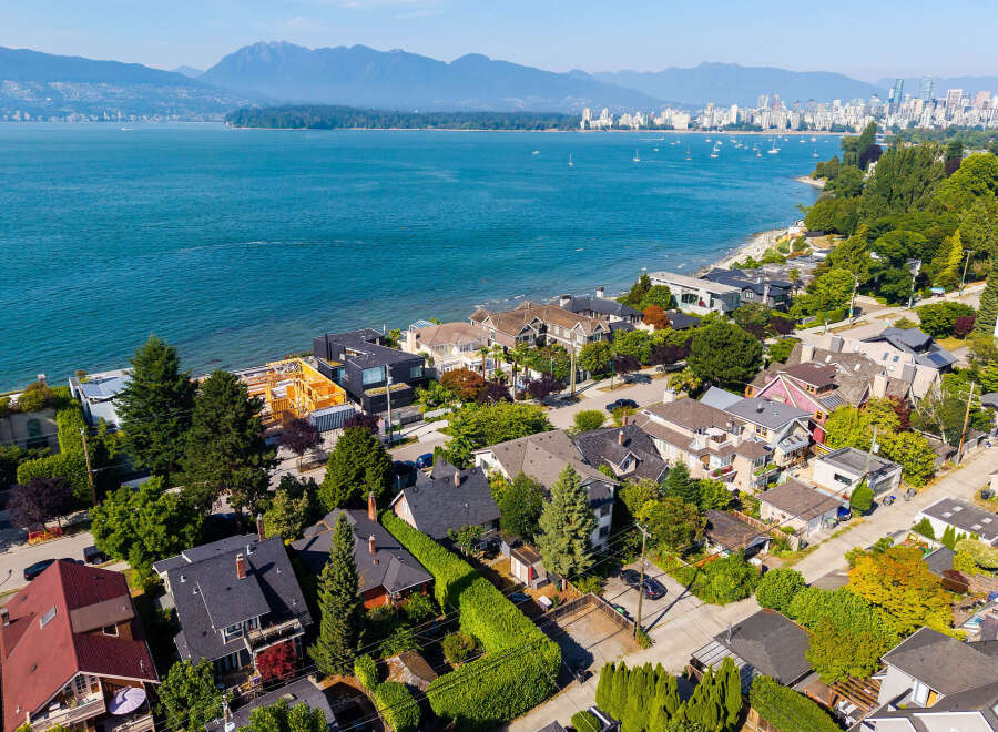 Experience luxury living with stunning ocean views in this prime waterfront property.