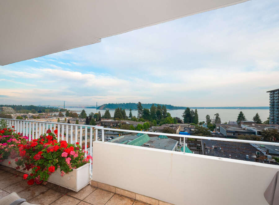 Enjoy breathtaking views from this stunning balcony, perfect for relaxing or entertaining.