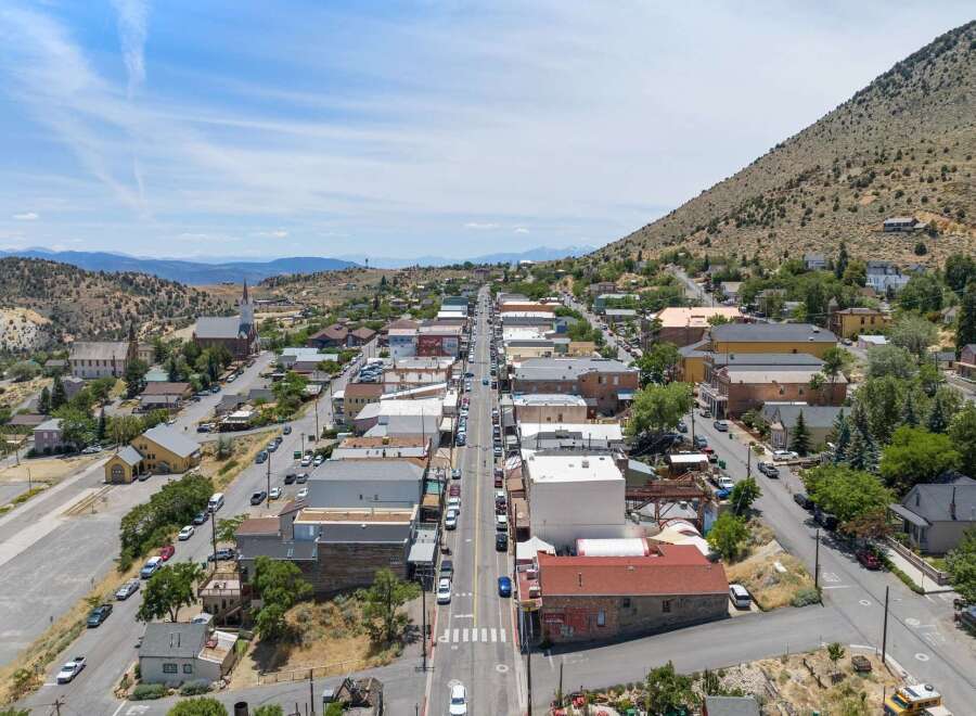 Discover this charming historic town nestled in a picturesque valley, offering a unique blend of vintage architecture and natural beauty.