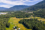 Discover this stunning property nestled amidst lush greenery and rolling hills, offering breathtaking mountain views.