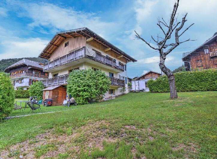 Discover this charming property nestled in a serene mountain setting, perfect for those seeking tranquility and natural beauty.