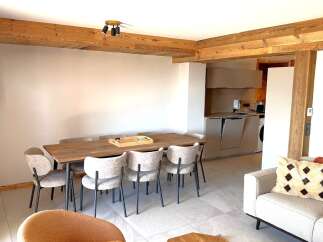 Experience modern mountain living in this beautifully appointed dining and kitchen area.