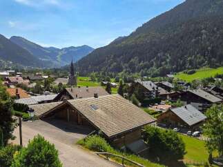 Discover this charming village nestled in the French Alps, offering breathtaking mountain views and a serene atmosphere.