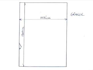 Discover the dimensions of this property, featuring a width of 1035 cm and a length of 1340 cm.