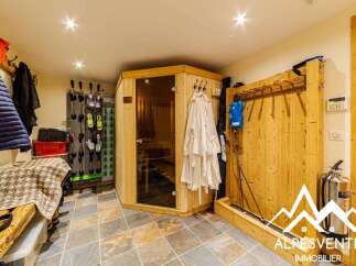 Experience ultimate relaxation in this ski-in/ski-out property featuring a private sauna, perfect for unwinding after a day on the slopes.