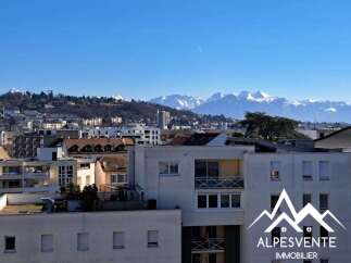 Experience breathtaking mountain views from this stunning property, offering a prime location with panoramic vistas.