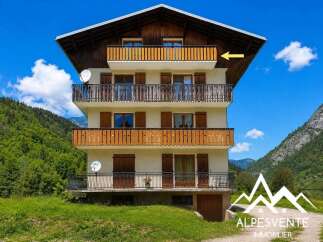Discover this charming multi-story property nestled in a picturesque mountain setting.