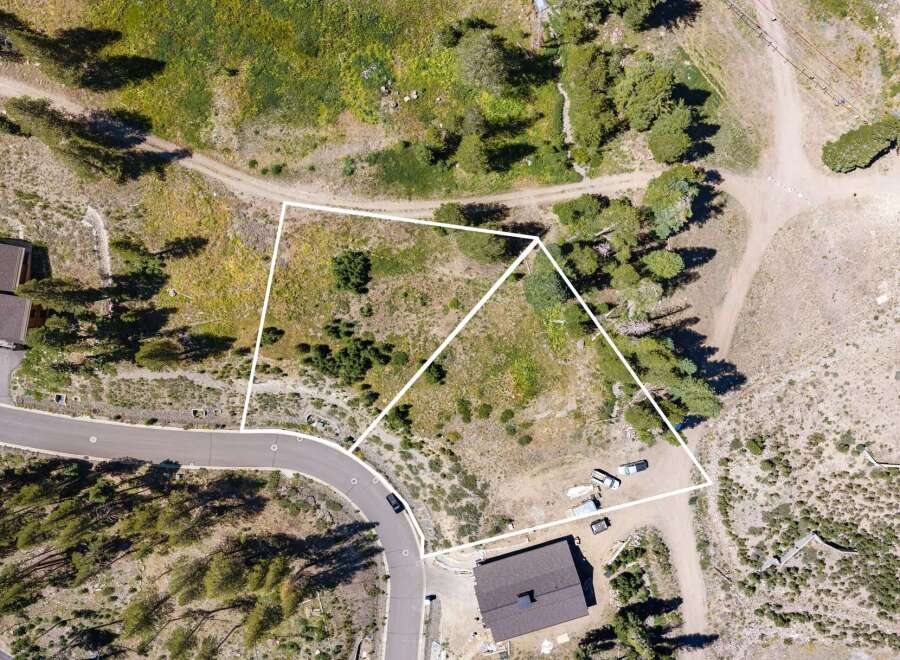 Discover this prime vacant lot, perfectly situated for your dream home.
