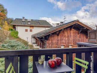 Enjoy breathtaking mountain views from this charming balcony, perfect for morning coffee or evening relaxation.