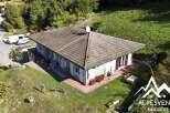 Discover this charming property nestled in a serene, green environment, perfect for those seeking tranquility.