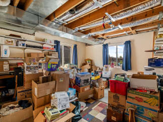 Discover ample storage solutions in this property's basement, perfect for organizing your belongings.