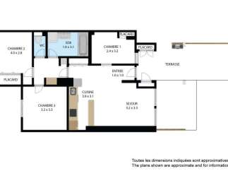 Discover this charming apartment featuring three spacious bedrooms, including a master suite and two additional well-sized rooms.