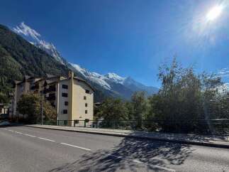 Experience breathtaking mountain views from this prime real estate location.