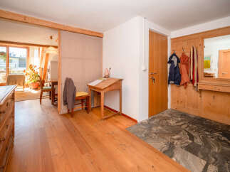 Spacious three-room apartment with a south-facing balcony