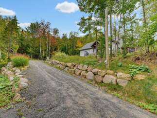 For Sale in Sainte-Adèle with 3 Beds
