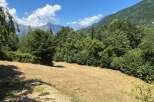Discover this stunning property with breathtaking mountain views, perfect for those seeking tranquility and natural beauty.