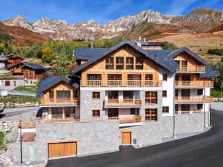 Apartment in Rhone Alpes with 2 Beds