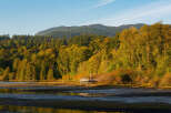 Discover this stunning waterfront property, perfect for nature lovers and outdoor enthusiasts.