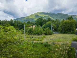 Land for sale in Hirafu