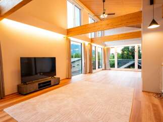 House for sale in Hirafu with 5 Bedrooms and 5 Bathrooms