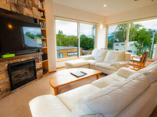 House in Hirafu with 4 Beds