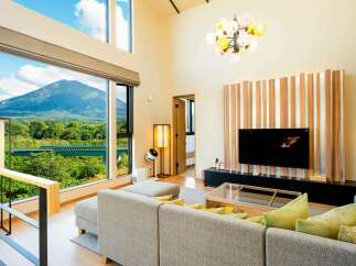 House in Hirafu with 5 Bedrooms and 6 Bathrooms