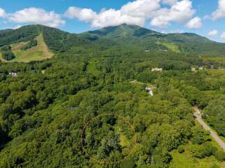 Land in Niseko with 2 Bedrooms