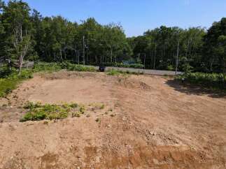 Discover this prime undeveloped land, perfect for your next project.
