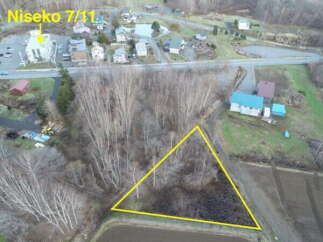 Discover this prime undeveloped land in Niseko, perfect for your dream home or investment.