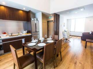 Apartment for sale in Higashiyama with 3 Bedrooms
