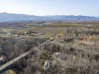 Land for sale in Soga