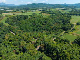 Land for sale in Tomikawa