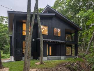 House for sale in Niseko with 4 Beds and 3 Bathrooms