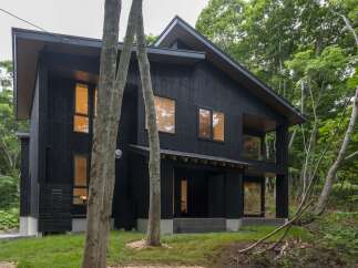 House for sale in Niseko with 4 Beds and 3 Bathrooms
