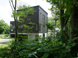 Chalet for sale in Soga with 3 Bedrooms