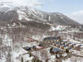 Discover your dream mountain retreat nestled near the Annupuri and Higashiyama Ski Areas.
