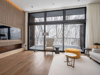 Terraced in Soga with 3 Beds and 3 Bathrooms