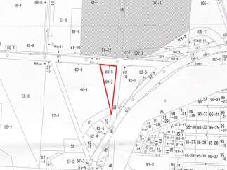 Discover this prime real estate parcel, strategically located and clearly demarcated on the map.