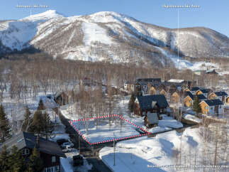 Discover your dream mountain retreat with stunning views of Annupuri and Higashiyama Ski Areas.
