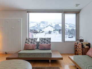 Apartment for sale in Niseko Hirafu with 2 Beds and 2 Bathrooms