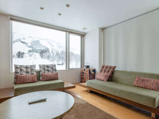Apartment for sale in Niseko Hirafu with 2 Beds and 2 Bathrooms