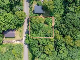 Discover this prime parcel of land, perfect for your dream home or investment.