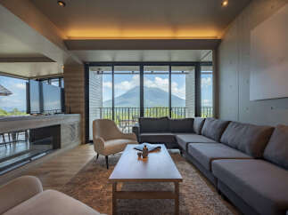 Apartment in Niseko Hirafu with 3 Beds and 3 Bathrooms