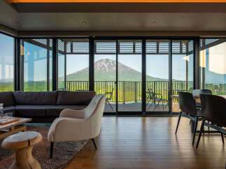 Apartment for sale in Niseko Hirafu with 5 Bedrooms and 5 Bathrooms