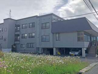 For Sale in Midorimachi with 20 Beds