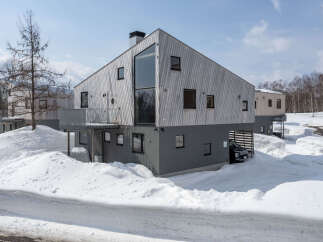 Chalet for sale in Higashiyama with 4 Bedrooms and 3 Bathrooms