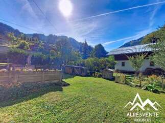 Discover this charming property nestled in a serene mountain setting, perfect for those seeking tranquility and natural beauty.