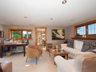 Discover this inviting living space, perfect for relaxation and productivity.