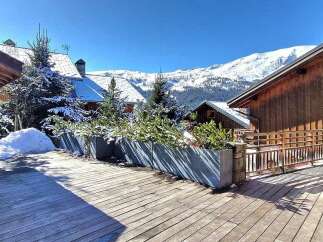 Chalet for sale in Meribel with 6 Beds
