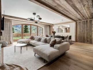 New Development in Val D Isere with 5 Beds and Ski in/Ski out